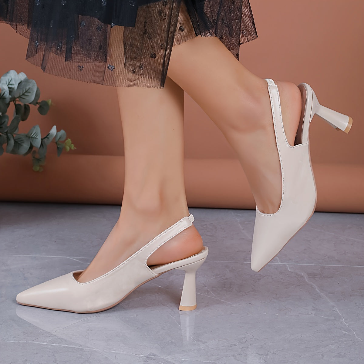 Beige / 11 US