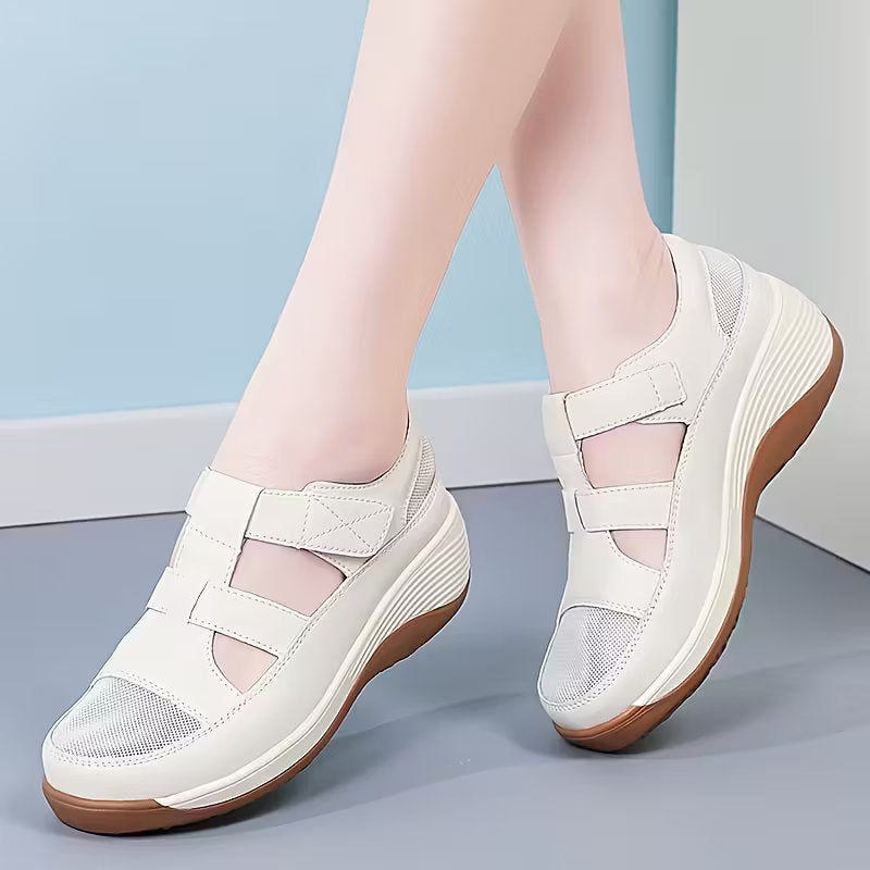 White / 11