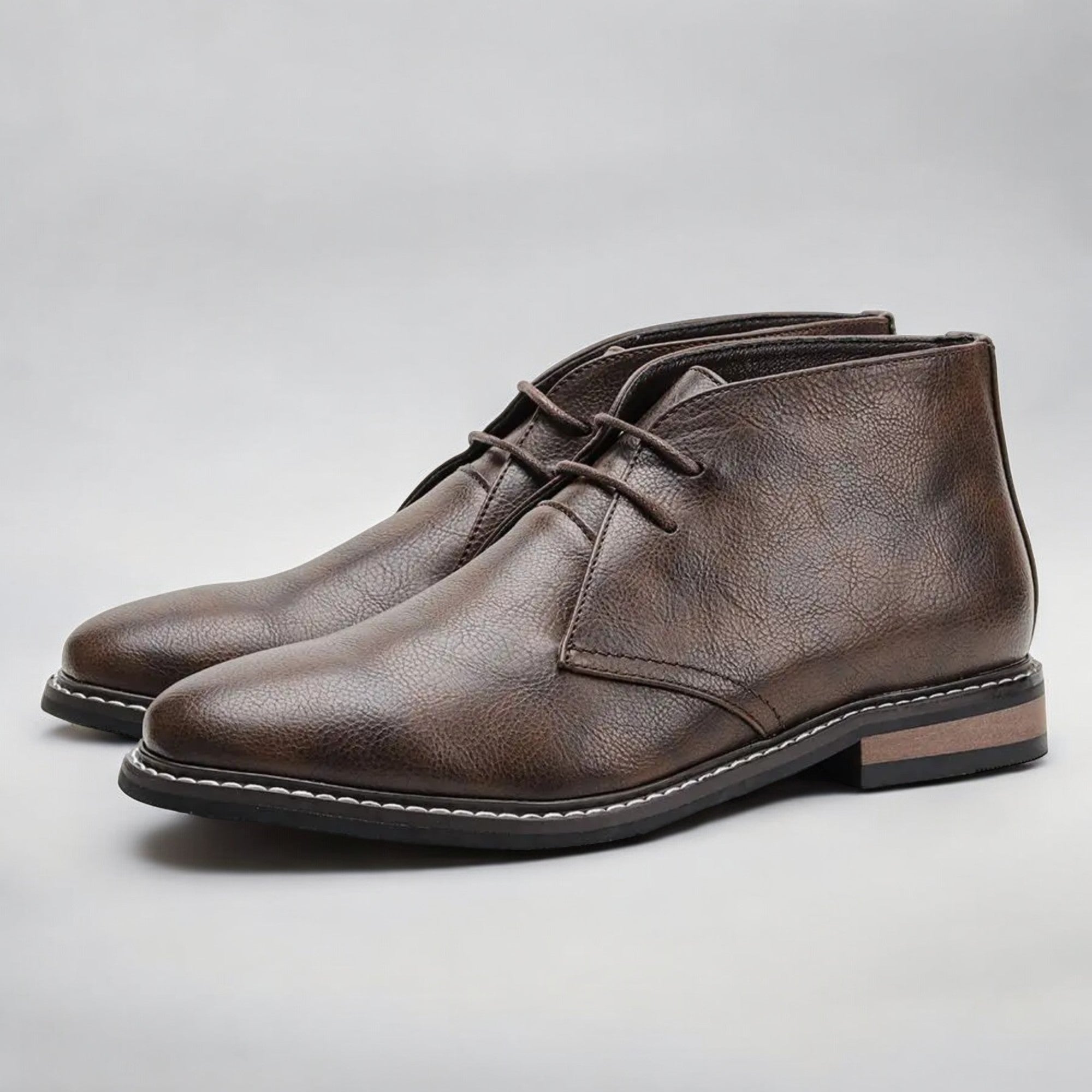 Dark brown / 48
