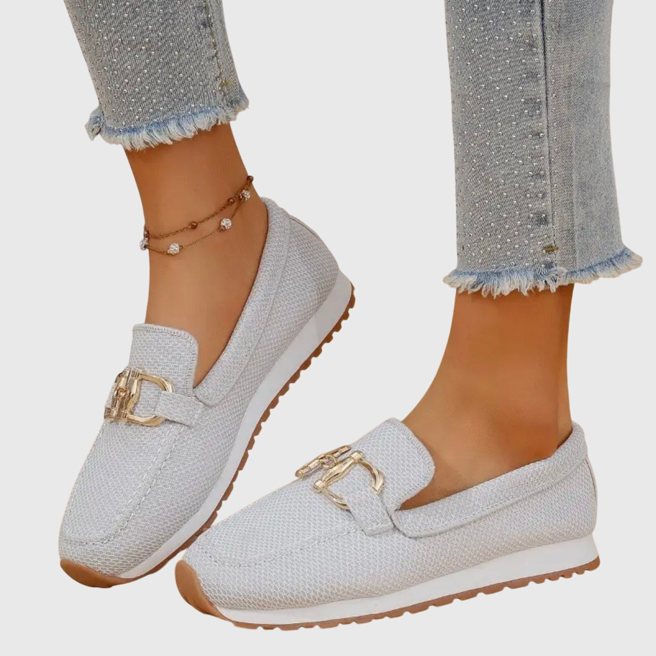 White / 13