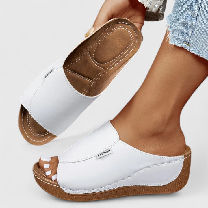White / 12