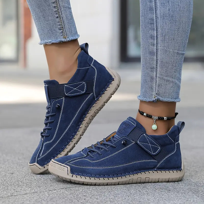 Blue / 36