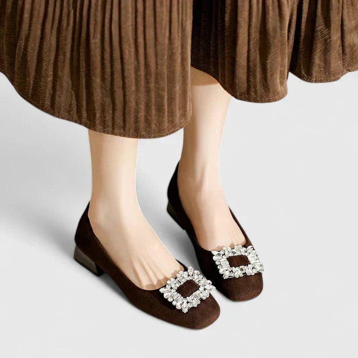 Brown / 11 US