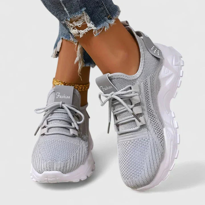 Gray / 10