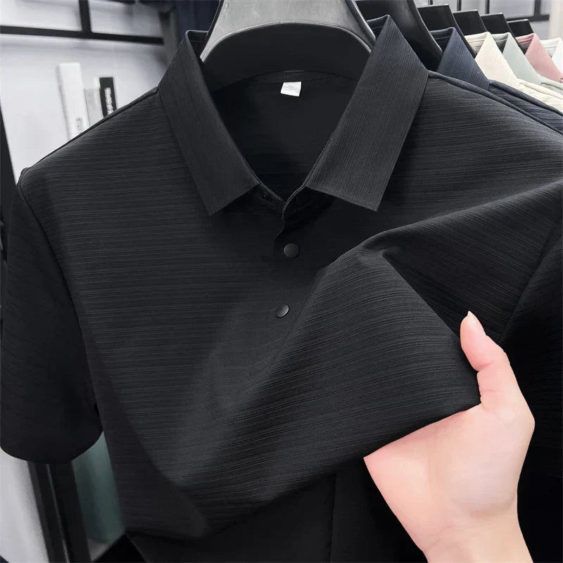 Black / M