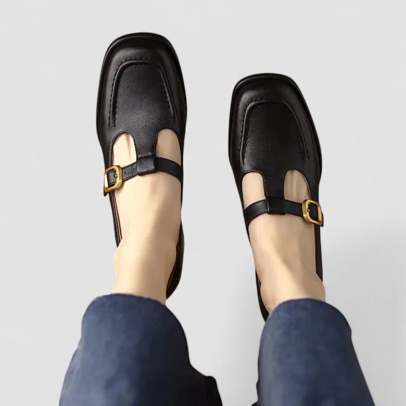 Black / 12 US | 43 EU