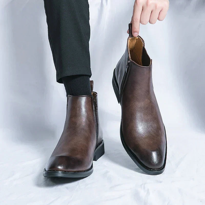 Dark brown / 10