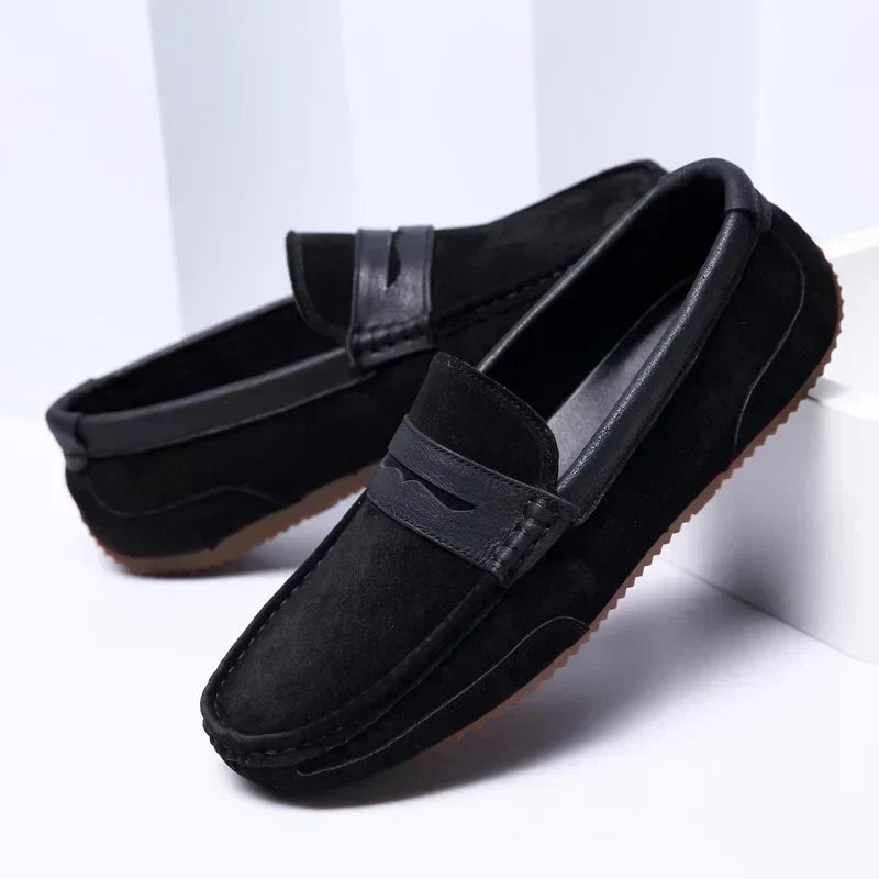 Black / 11