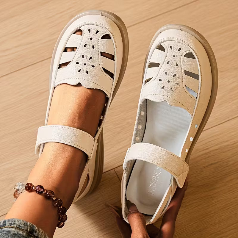 White / 11