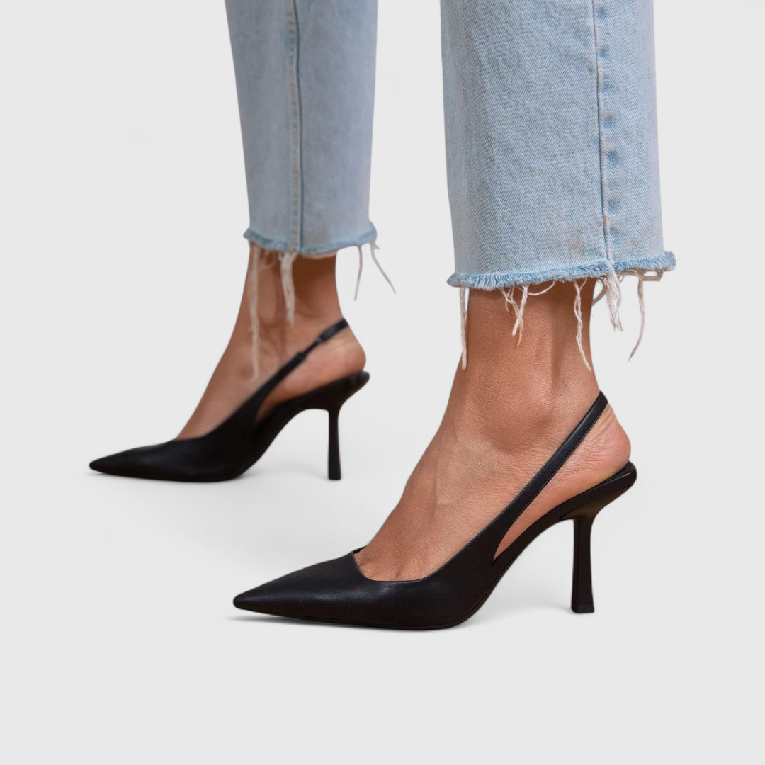 Black Leather / 10 US