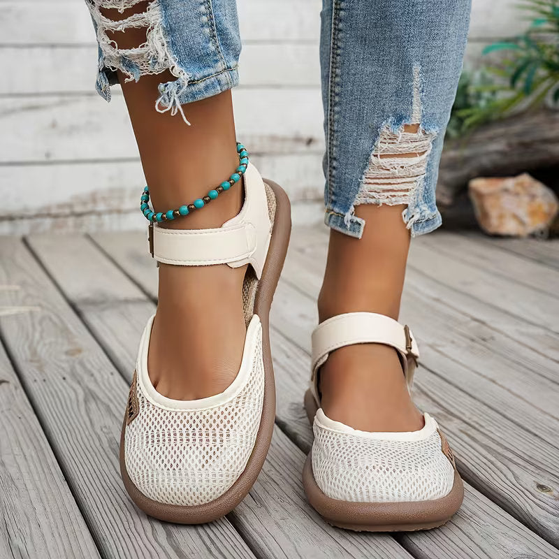 White / 11